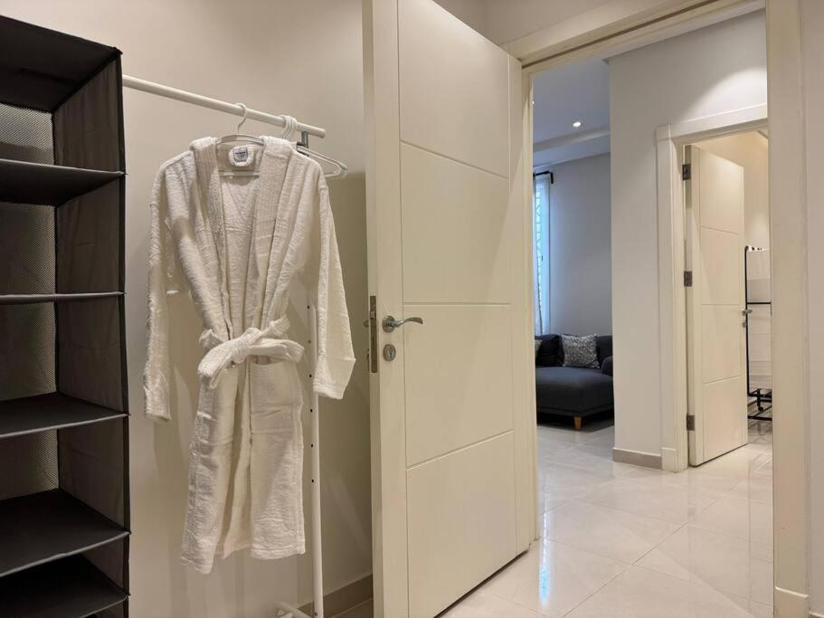 Apartment With Private Entrance - 1a Riyadh