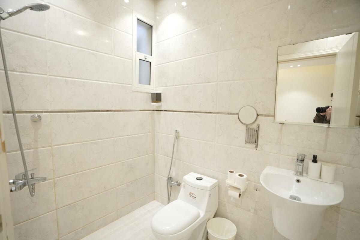 Apartment With Private Entrance - 1a Riyadh